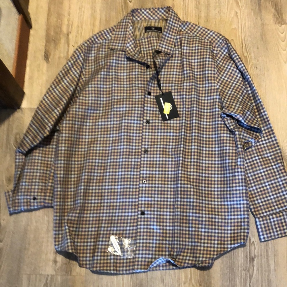 Men’s button down shirt XL